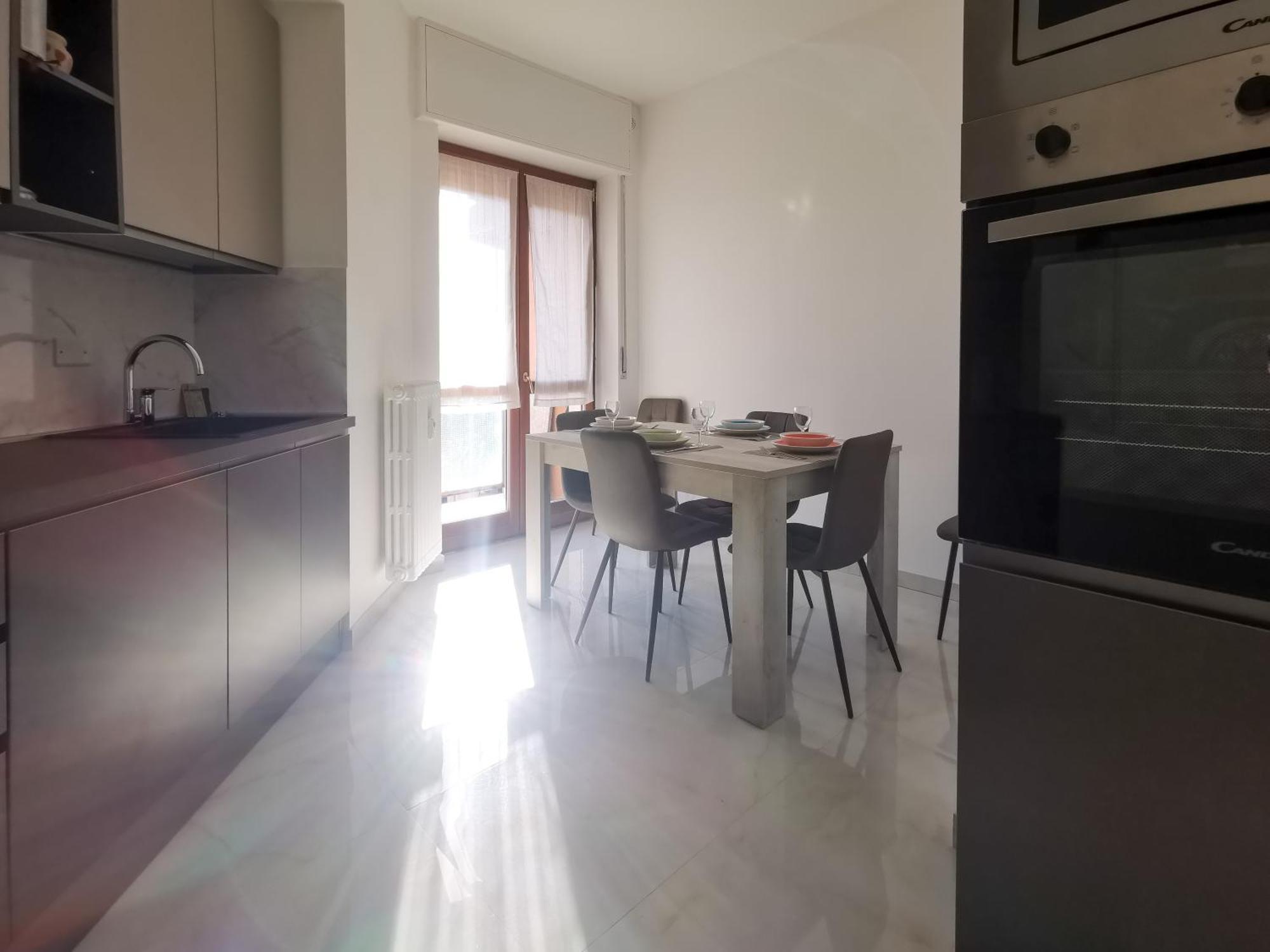 L'Arche Comfort&Relax - Old Style House Милано Екстериор снимка