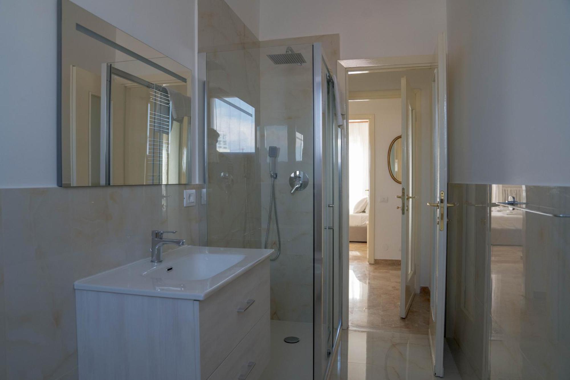 L'Arche Comfort&Relax - Old Style House Милано Екстериор снимка